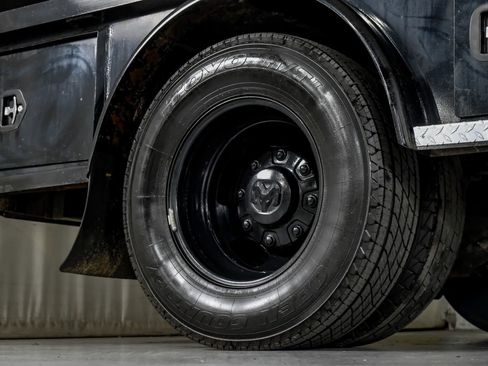 Used 2022 RAM 3500 Tradesman image 51