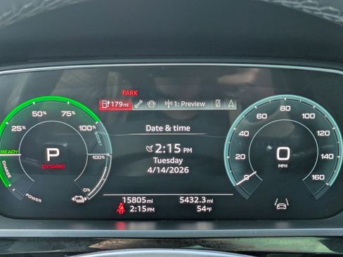 Used 2024 Audi Q8 e-tron Prestige w/ Prestige Package image 15