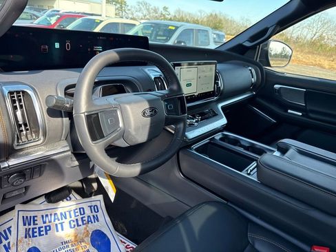 New 2026 Ford Expedition Tremor image 15