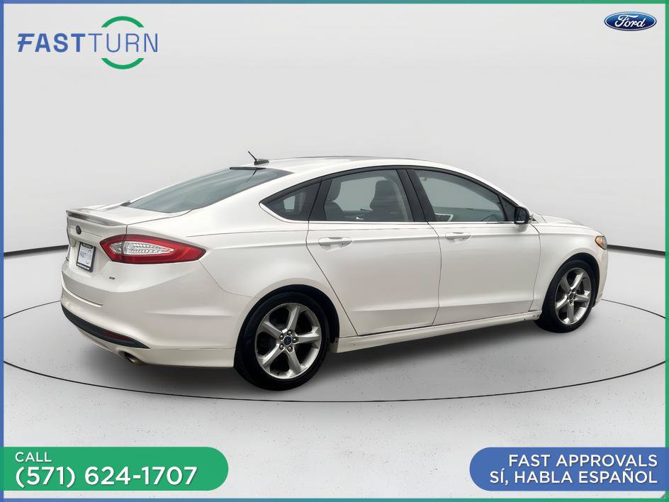 Used 2015 Ford Fusion SE w/ Equipment Group 201A FWD image 8