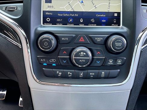 Certified 2018 Jeep Grand Cherokee SRT AWD/4WD image 19