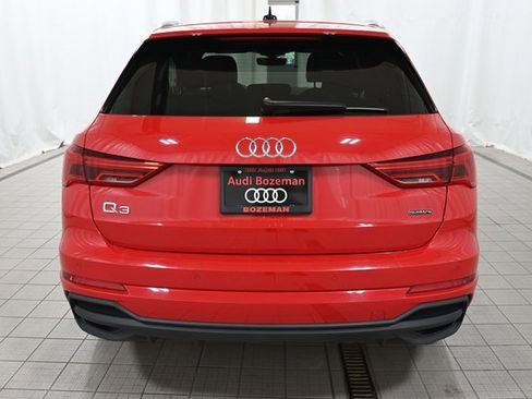 Used 2024 Audi Q3 2.0T Premium image 11