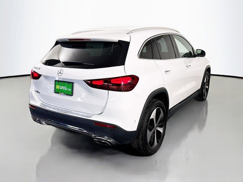 Used 2025 Mercedes-Benz GLA 250 image 10