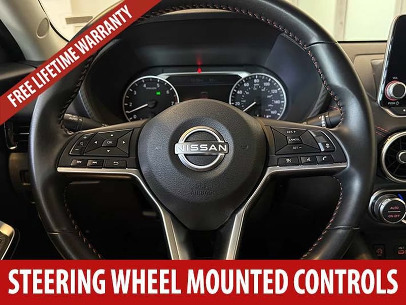 Used 2025 Nissan Sentra SR FWD image 8