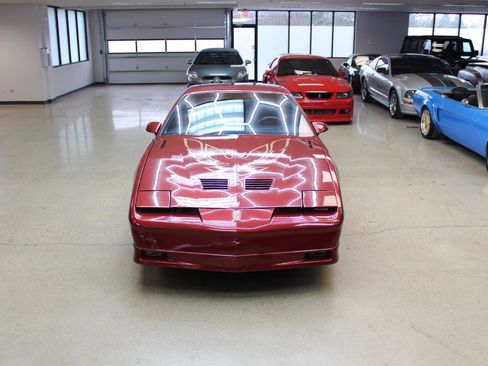 Used 1987 Pontiac Firebird Trans Am image 10