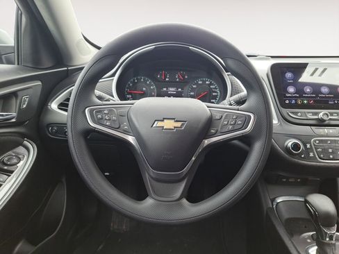 Used 2023 Chevrolet Malibu LT image 12