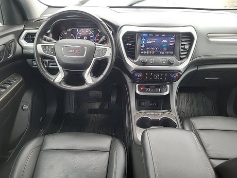 Used 2021 GMC Acadia SLT w/ Technology Package image 17