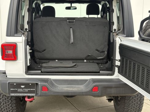 Used 2020 Jeep Wrangler Rubicon w/ Steel Bumper Group image 9