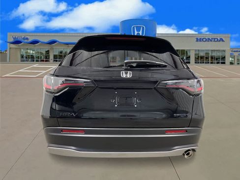 New 2026 Honda HR-V Sport image 4