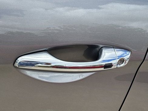 Used 2018 Hyundai Santa Fe Sport FWD image 15