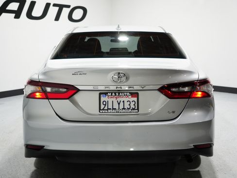 Used 2023 Toyota Camry LE image 9