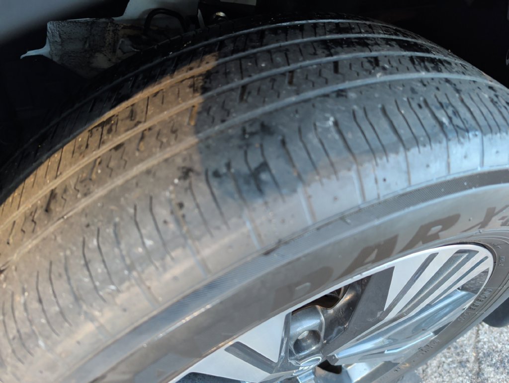 Used 2023 Nissan Rogue SV AWD/4WD image 12