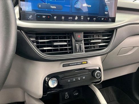 Certified 2024 Ford Escape SE FWD image 31