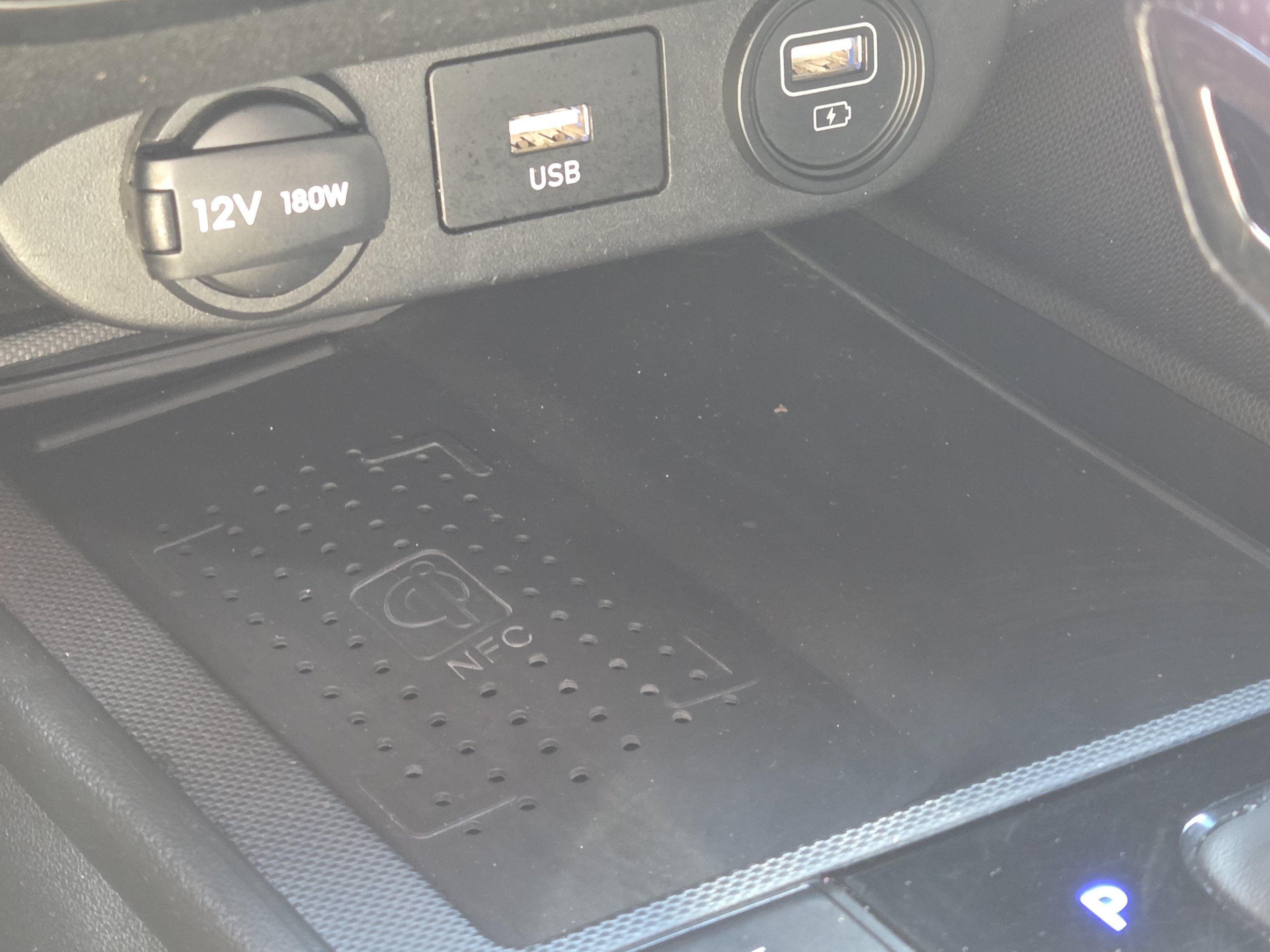Used 2022 Hyundai Elantra N FWD image 15