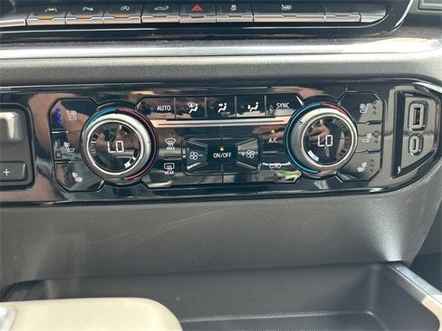 Used 2025 Chevrolet Silverado 1500 LTZ w/ Technology Package image 26