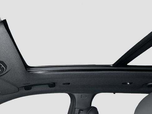 New 2025 Jeep Grand Cherokee L Limited w/ Luxury Tech Group II image 24