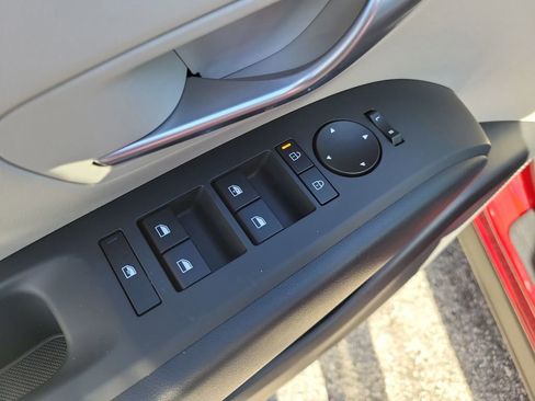 New 2026 Hyundai Tucson SE image 17