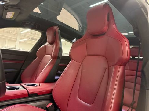 Certified 2022 Porsche Taycan Turbo S AWD/4WD image 24