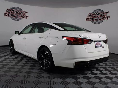 Used 2024 Nissan Altima 2.5 SR FWD image 5