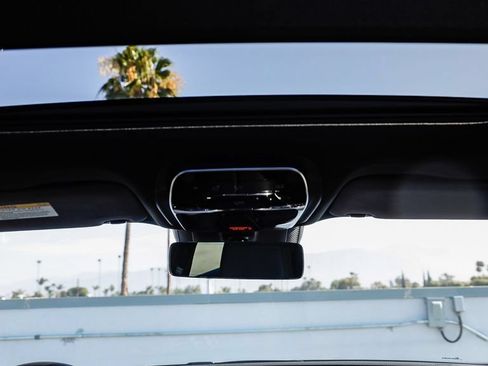 Used 2022 Mercedes-Benz C 300 Sedan image 19