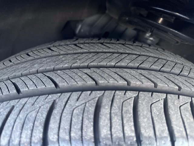Used 2026 Ford Explorer Active AWD/4WD image 29