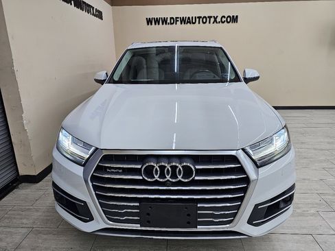 Used 2018 Audi Q7 3.0T Prestige w/ Prestige Package image 3