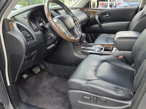 Used 2016 INFINITI QX80 2WD w/ Driver's Assistance Package image 15