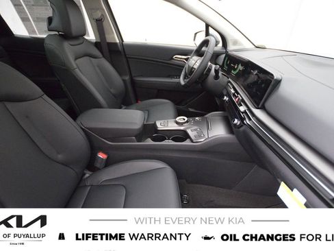 New 2026 Kia Sportage EX image 16