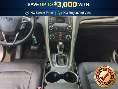 Used 2015 Ford Fusion SE w/ Equipment Group 202A FWD image 20