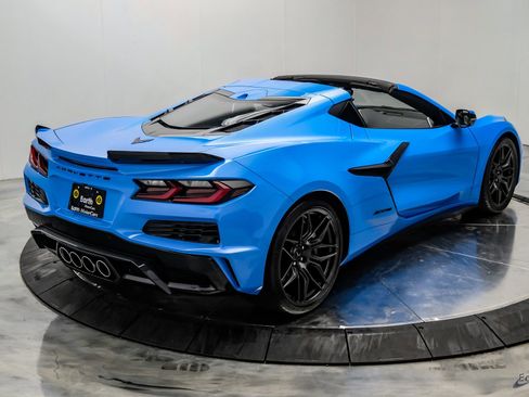 Used 2024 Chevrolet Corvette Z06 w/ Battery Protection Package RWD image 26