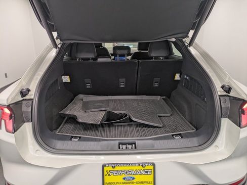 Used 2024 Ford Mustang Mach-E Premium image 24