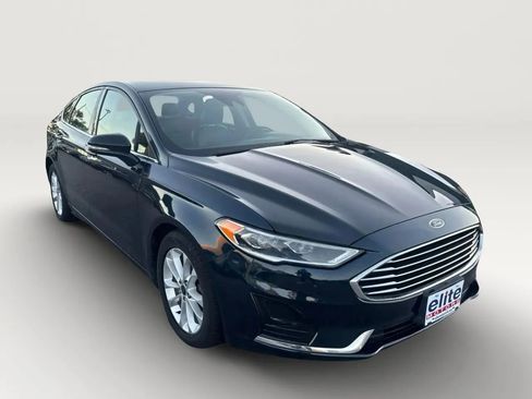 Used 2020 Ford Fusion SEL image 1