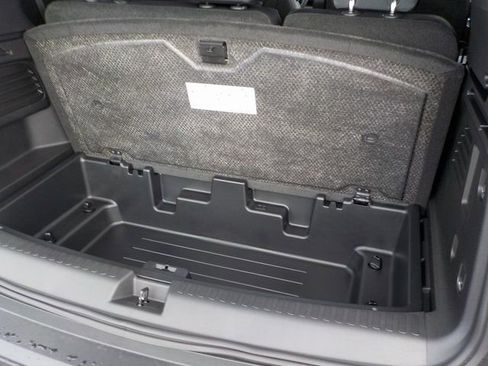 New 2026 GMC Acadia AT4 w/ Super Cruise Package image 30