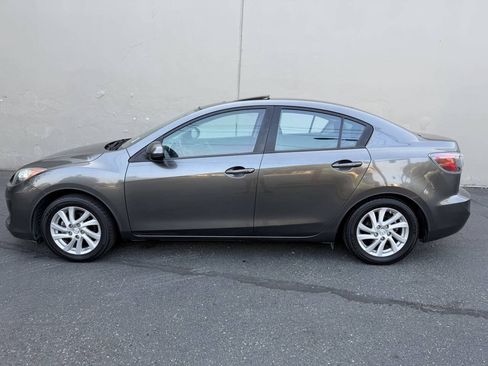 Used 2012 MAZDA MAZDA3 i Touring FWD image 8