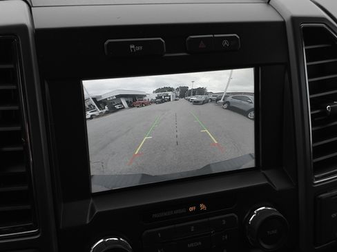 Used 2018 Ford F150 XLT w/ Equipment Group 302A Luxury image 20