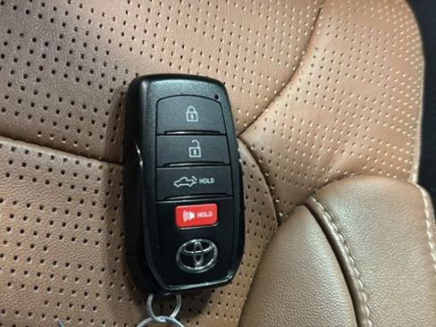 Used 2025 Toyota Tundra 1794 Edition w/ TRD Off-Road Package AWD/4WD image 2
