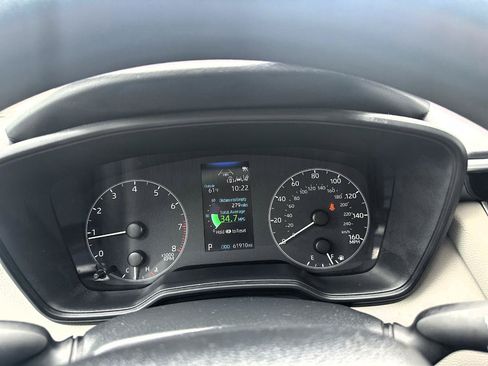 Used 2024 Toyota Corolla LE FWD image 12