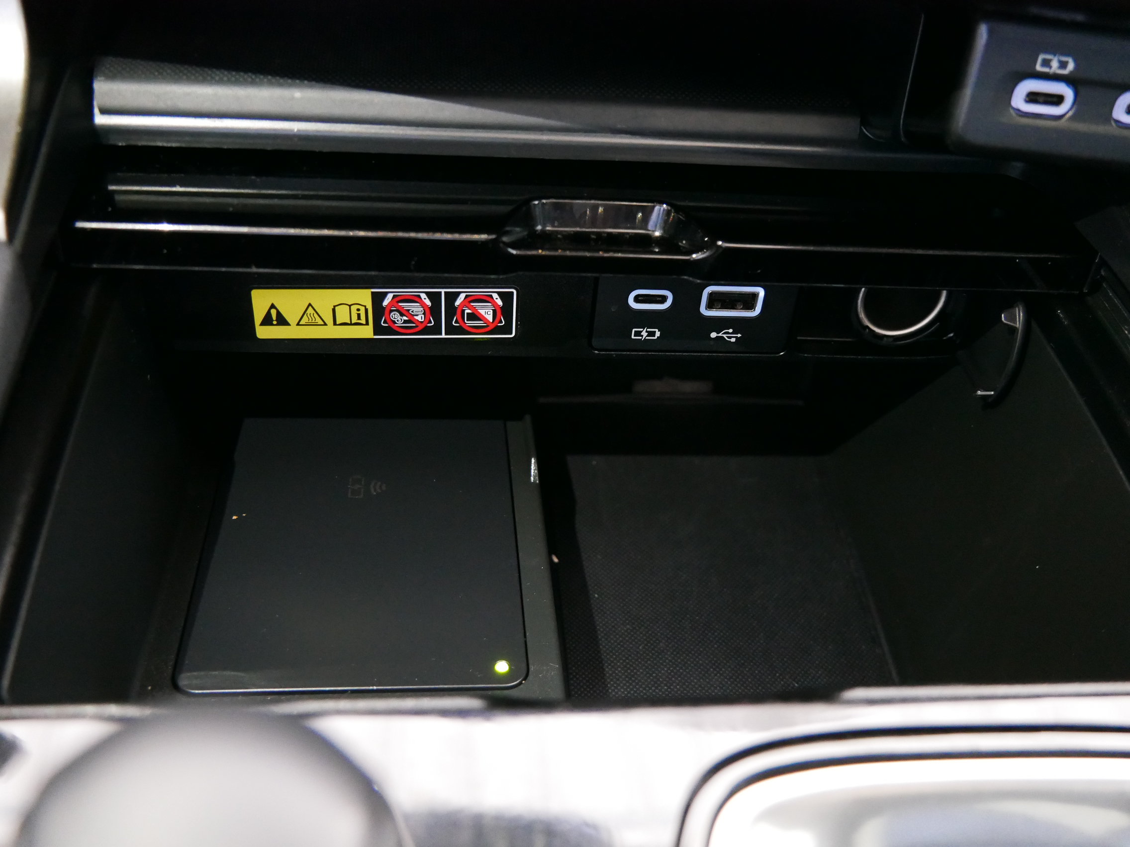 Used 2023 Lexus RX 350 FWD w/ Cold Area Package image 30