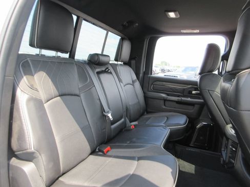 Used 2025 RAM 3500 Limited AWD/4WD image 26