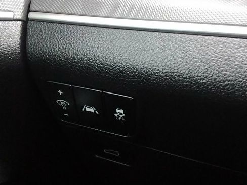 Used 2023 Kia K5 LXS image 22