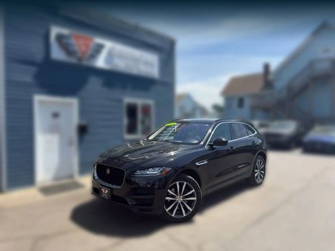 Used 2017 Jaguar F-PACE Prestige AWD/4WD image 1