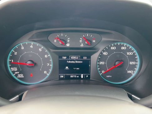 Used 2021 Chevrolet Equinox LS w/ LS Convenience Package image 17