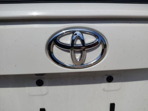 Used 2023 Toyota RAV4 XLE FWD image 10