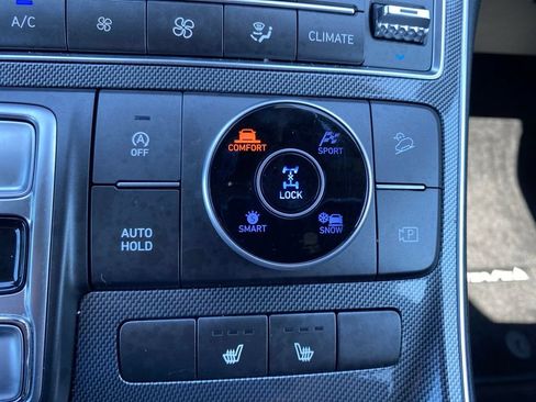 Certified 2023 Hyundai Santa Fe XRT AWD/4WD image 19