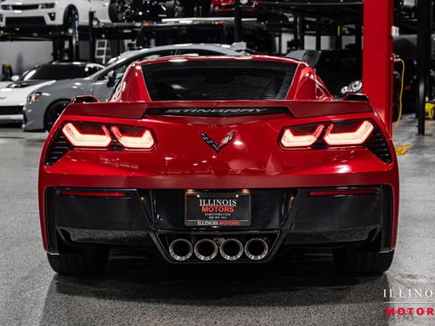 Used 2015 Chevrolet Corvette Stingray Coupe w/ 3LT Preferred Equipment Group image 4