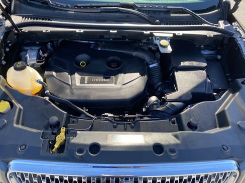 Used 2019 Lincoln MKC Premiere image 33