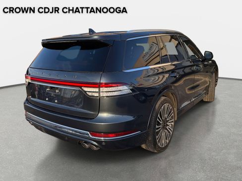 Used 2020 Lincoln Aviator Black Label w/ Class IV Trailer Tow Package image 6