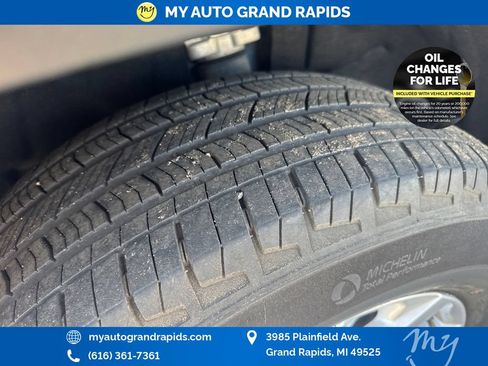 Used 2023 Jeep Grand Cherokee L Limited w/ Luxury Tech Group II AWD/4WD image 34