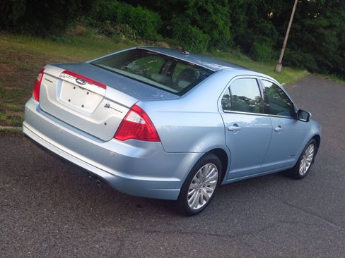 Used 2010 Ford Fusion Hybrid FWD image 23