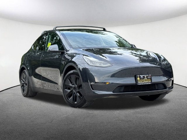 Used 2025 Tesla Model Y Long Range AWD/4WD image 14